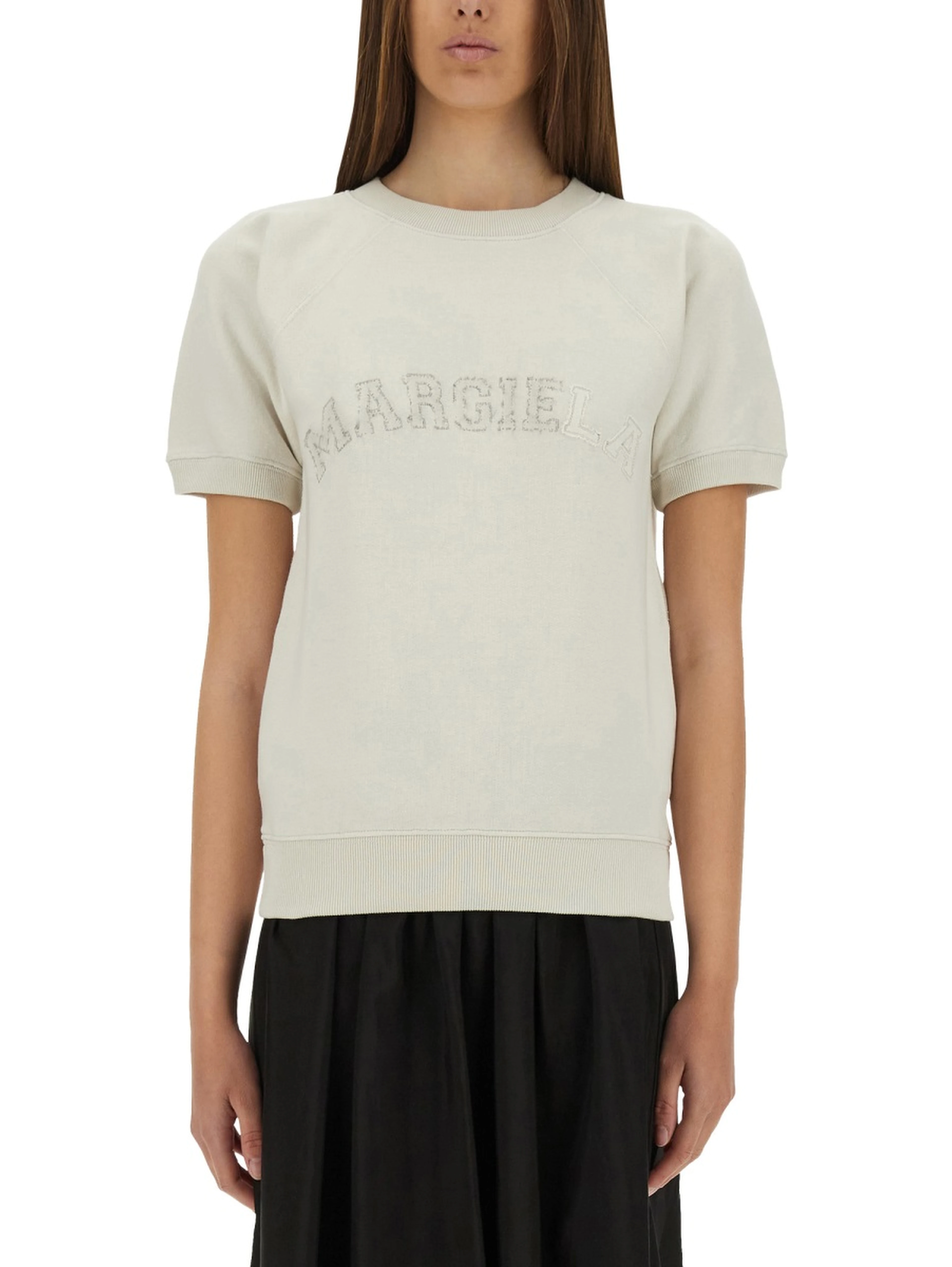 SHORT-SLEEVED SWEATSHIRT