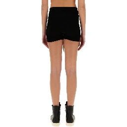 SHORTS WITH ELASTIC