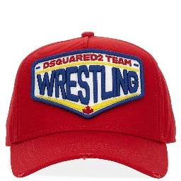 قبعة بيسبول بشعار