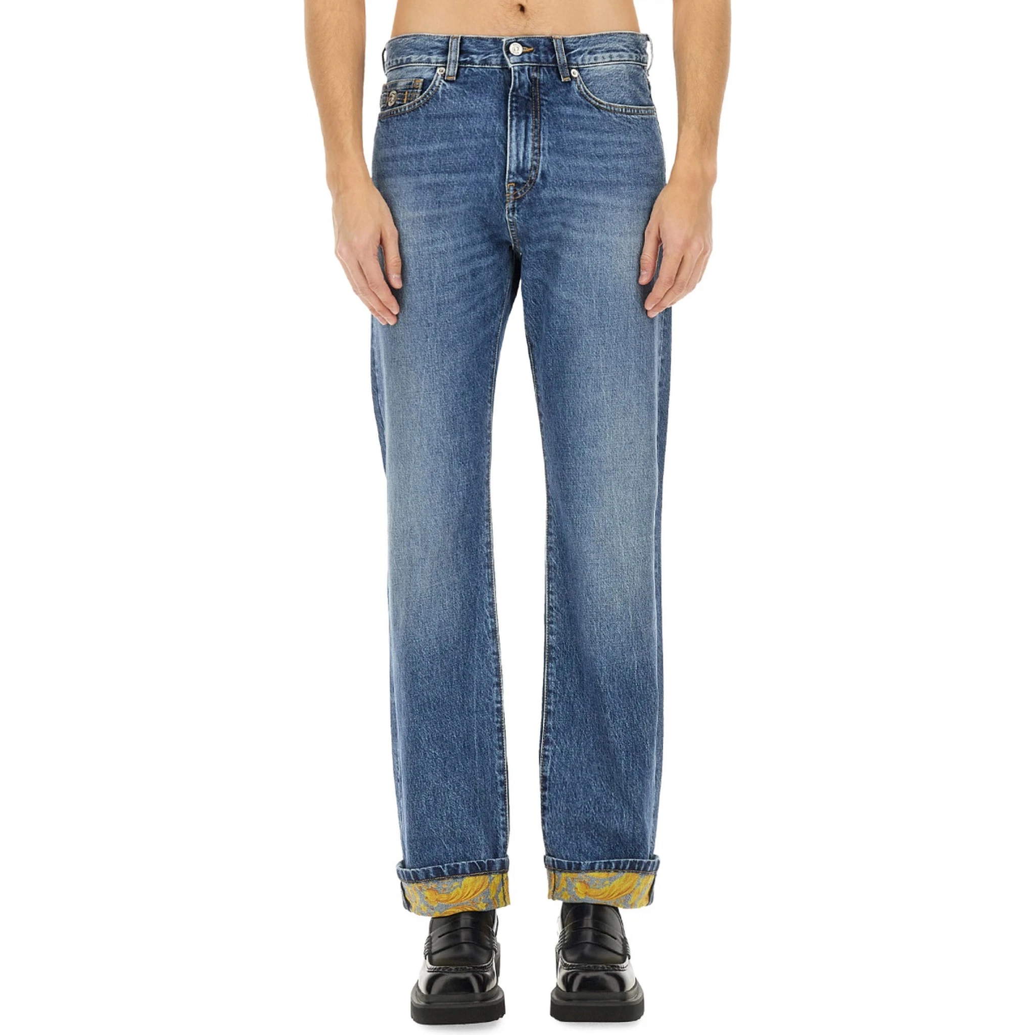 جينز من الدنيم