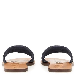 SLIDE SANDAL
