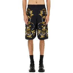 SHORTS WITH BAROQUE OUTLINE PRINT