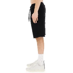 SWEAT SHORTS.