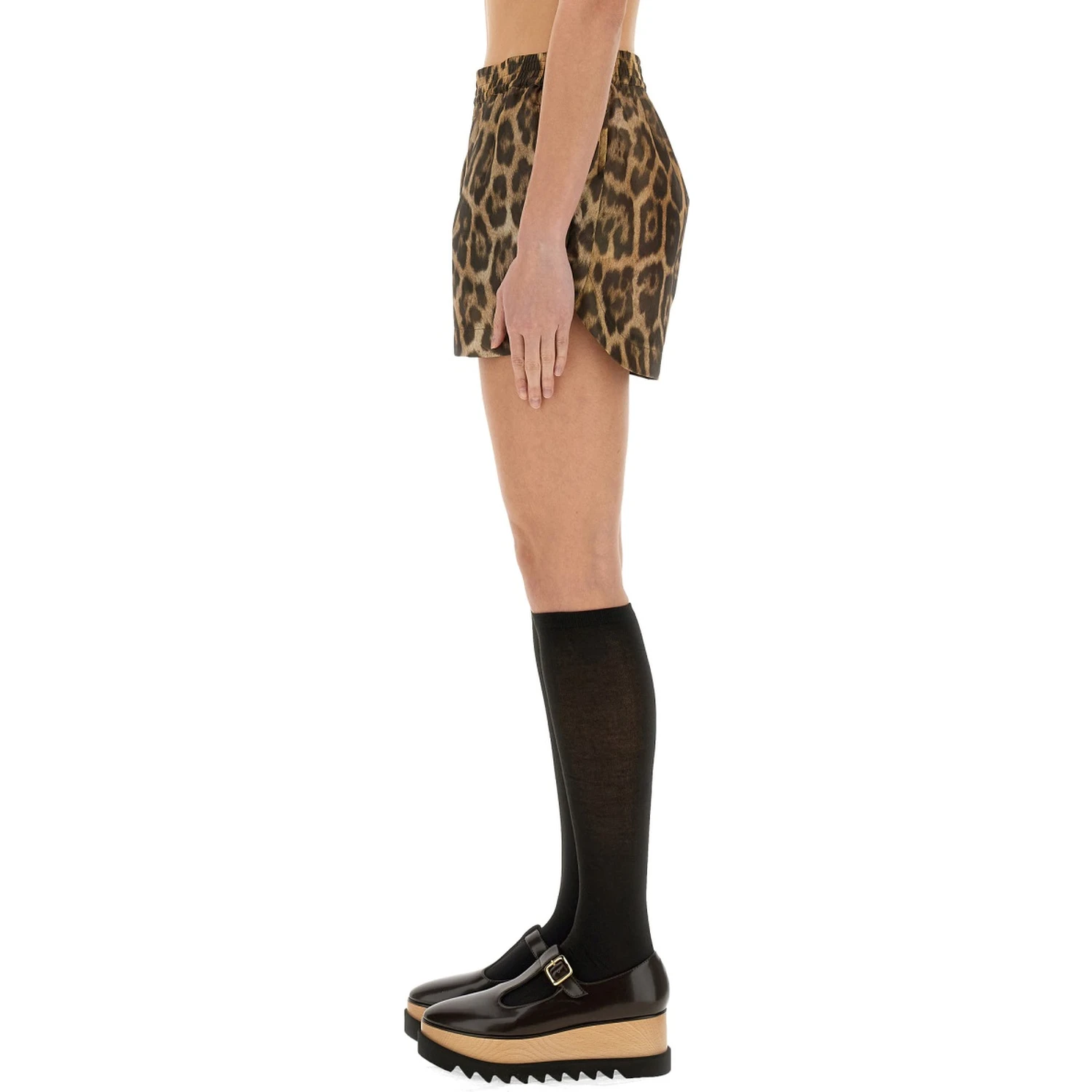 SHORTS WITH ANIMAL PATTERN
