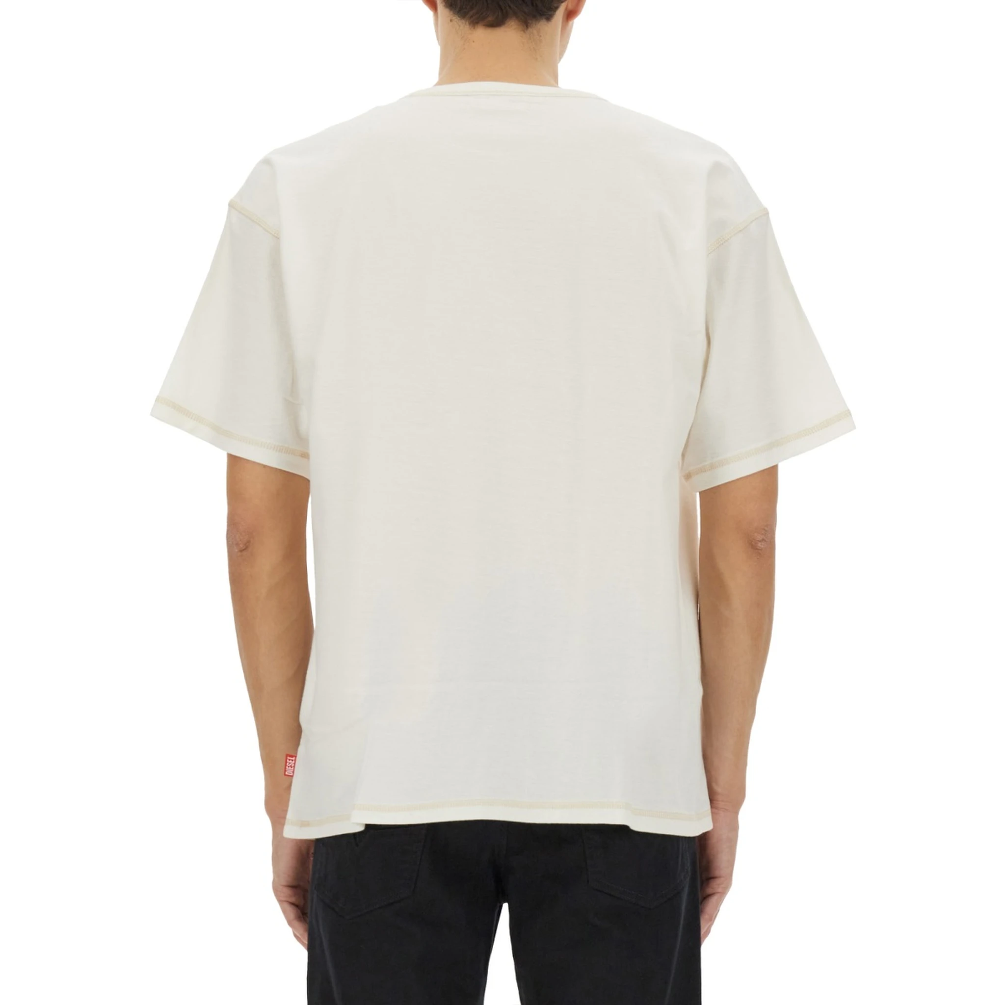 T-SHIRT WITH MAXI OVAL D