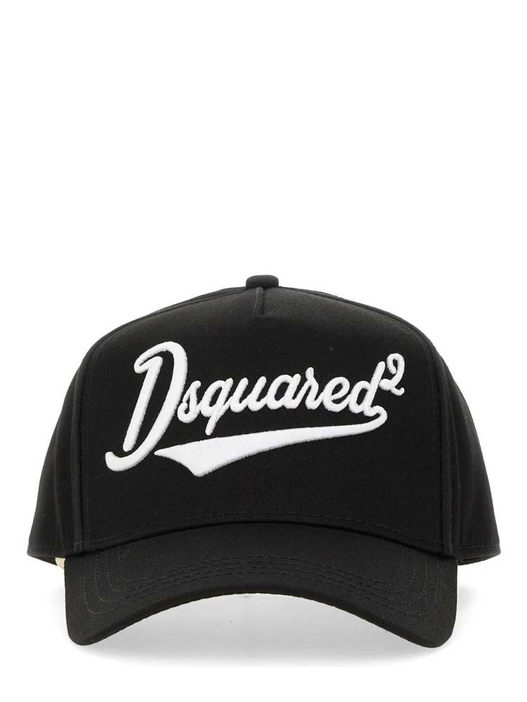 قبعة بيسبول بشعار