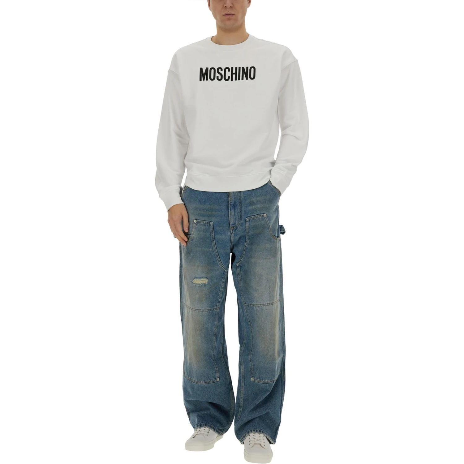 "WIDE-LEG" JEANS