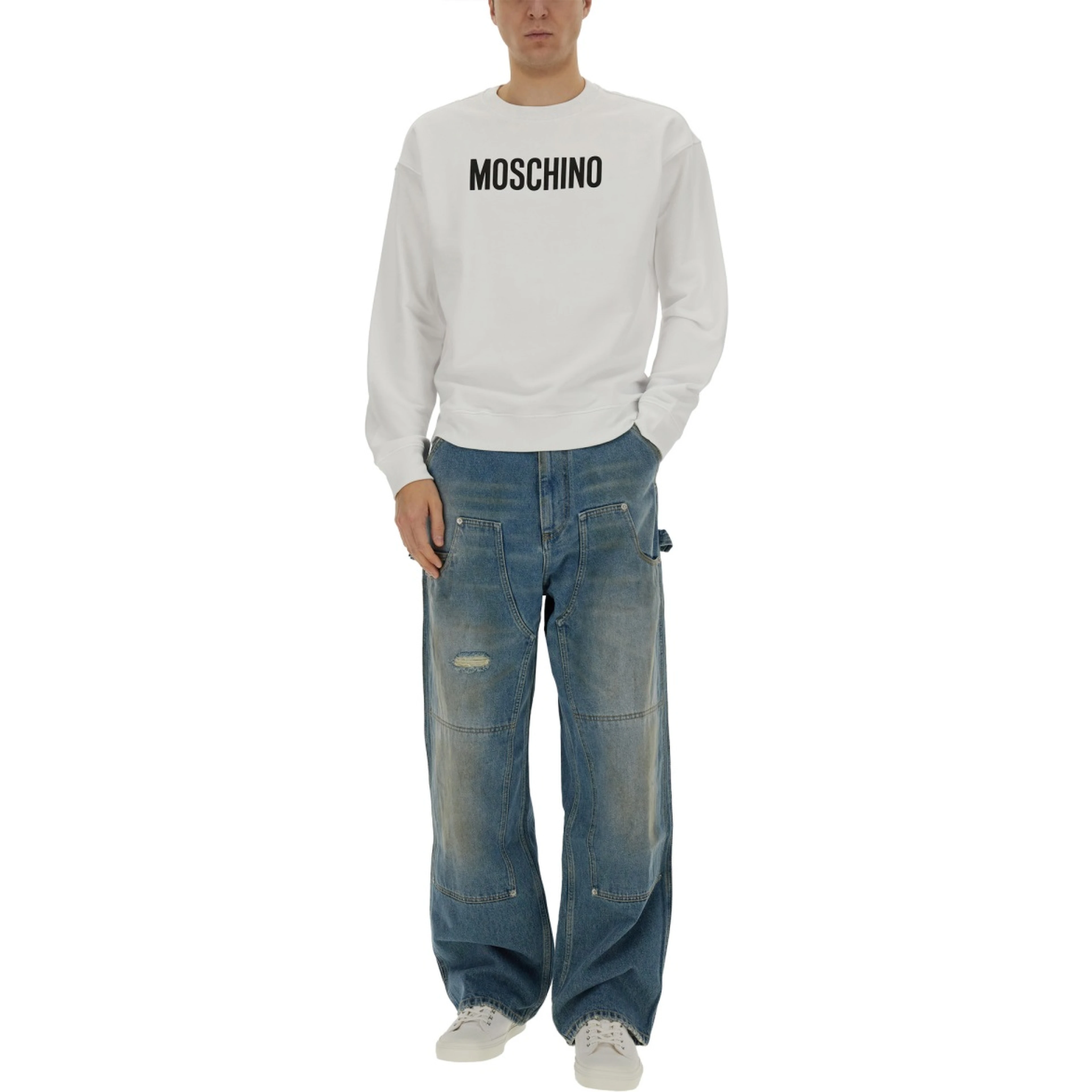 "WIDE-LEG" JEANS