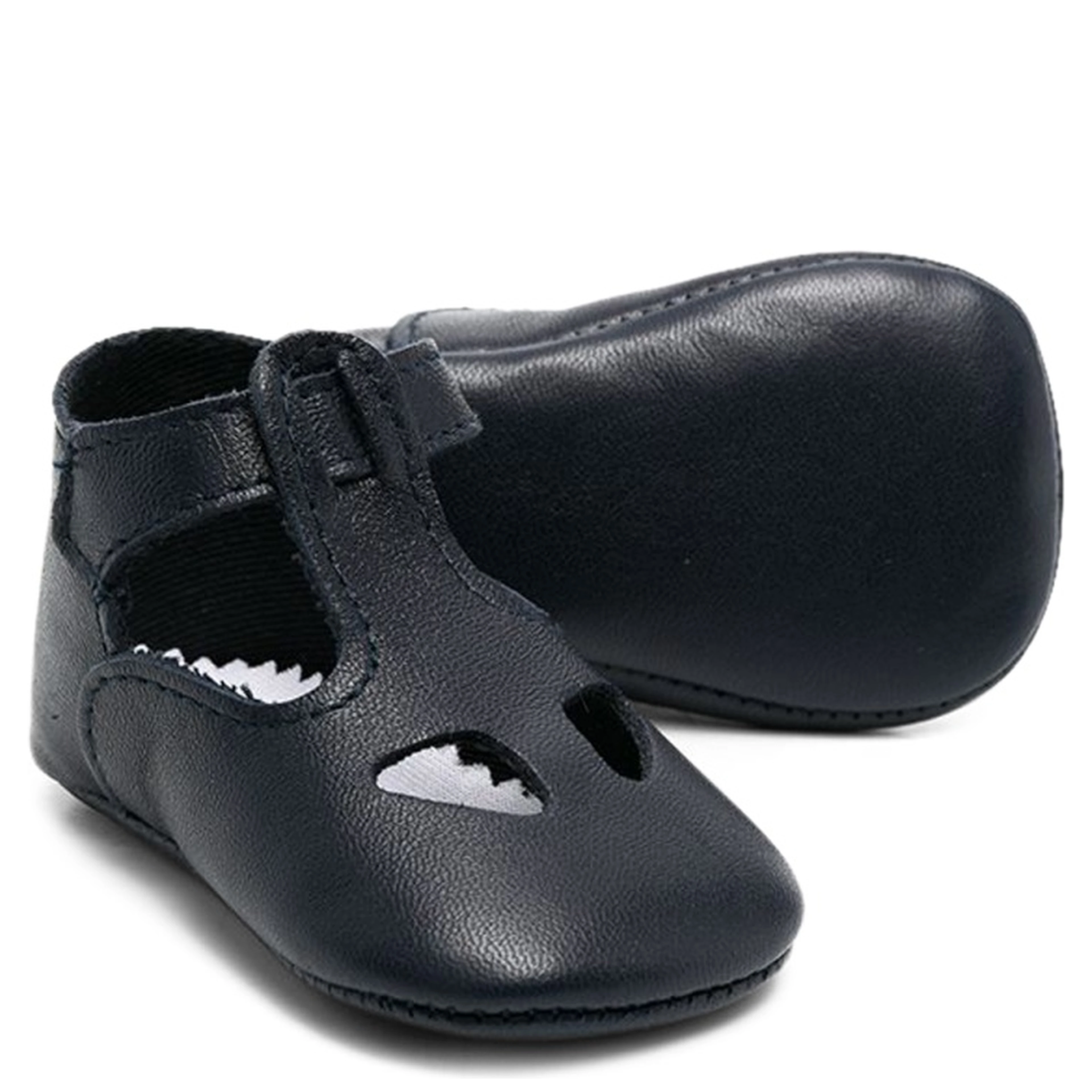 BEBE SHOE.