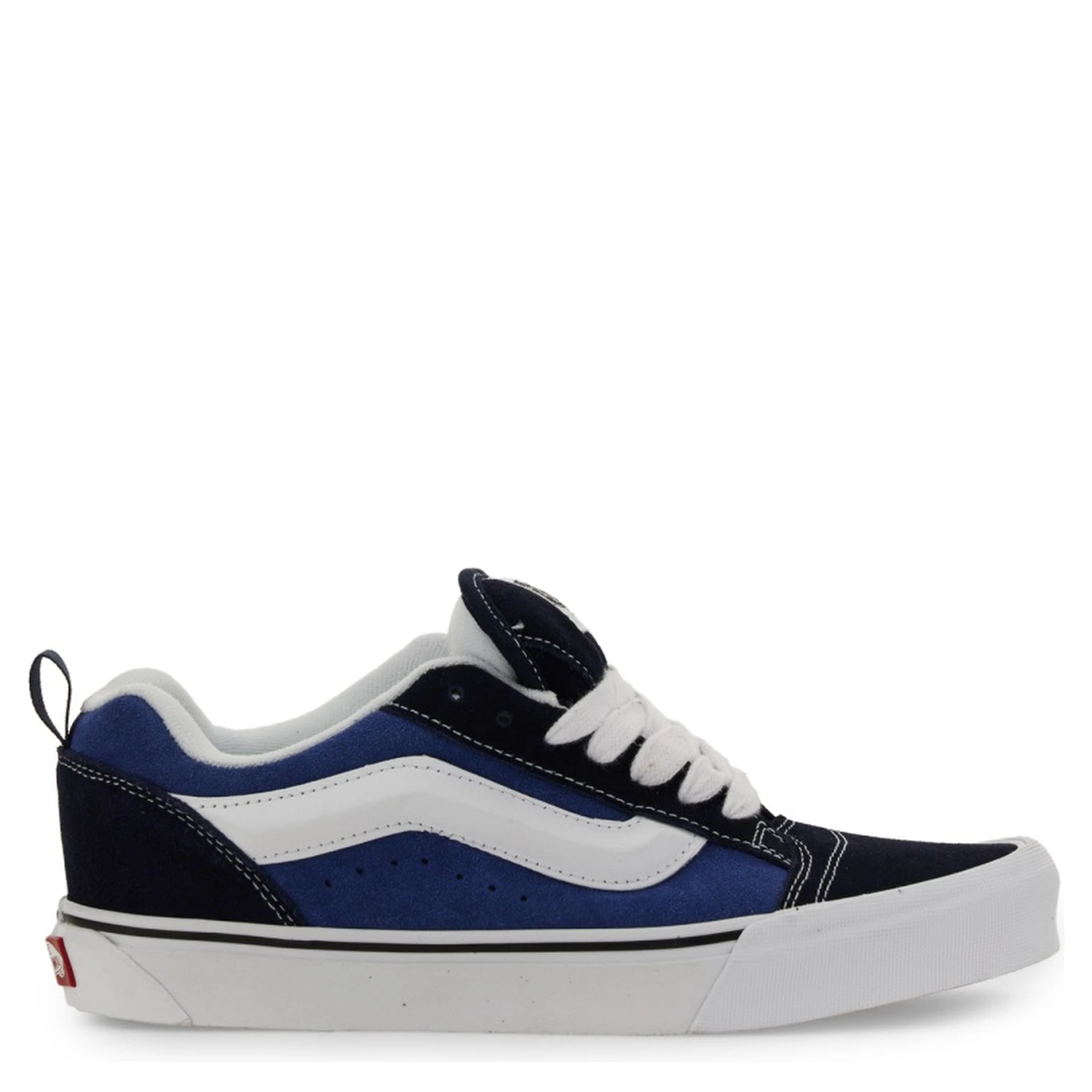 "KNU SKOOL" SNEAKER