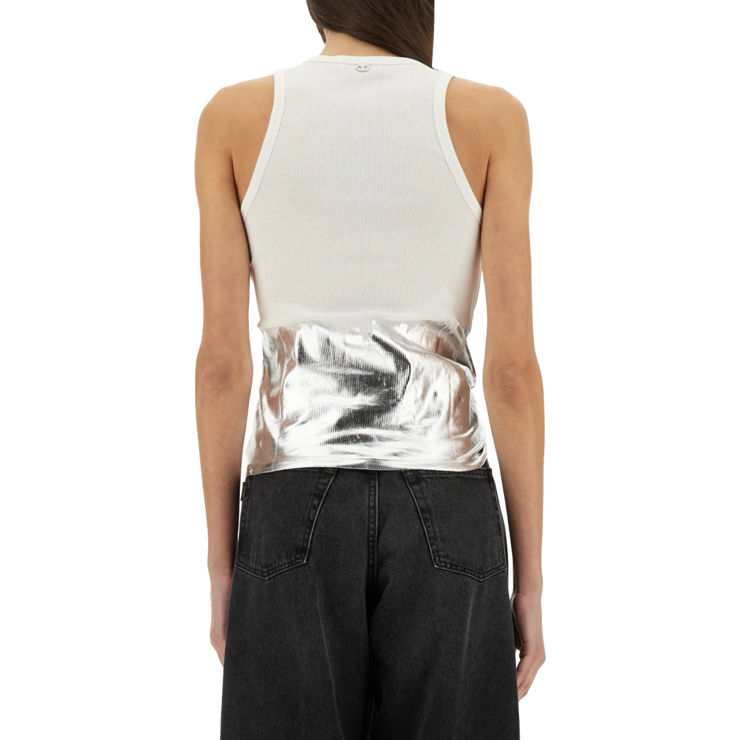 RIBBED TOP WITH PIERCING APPLIQUE