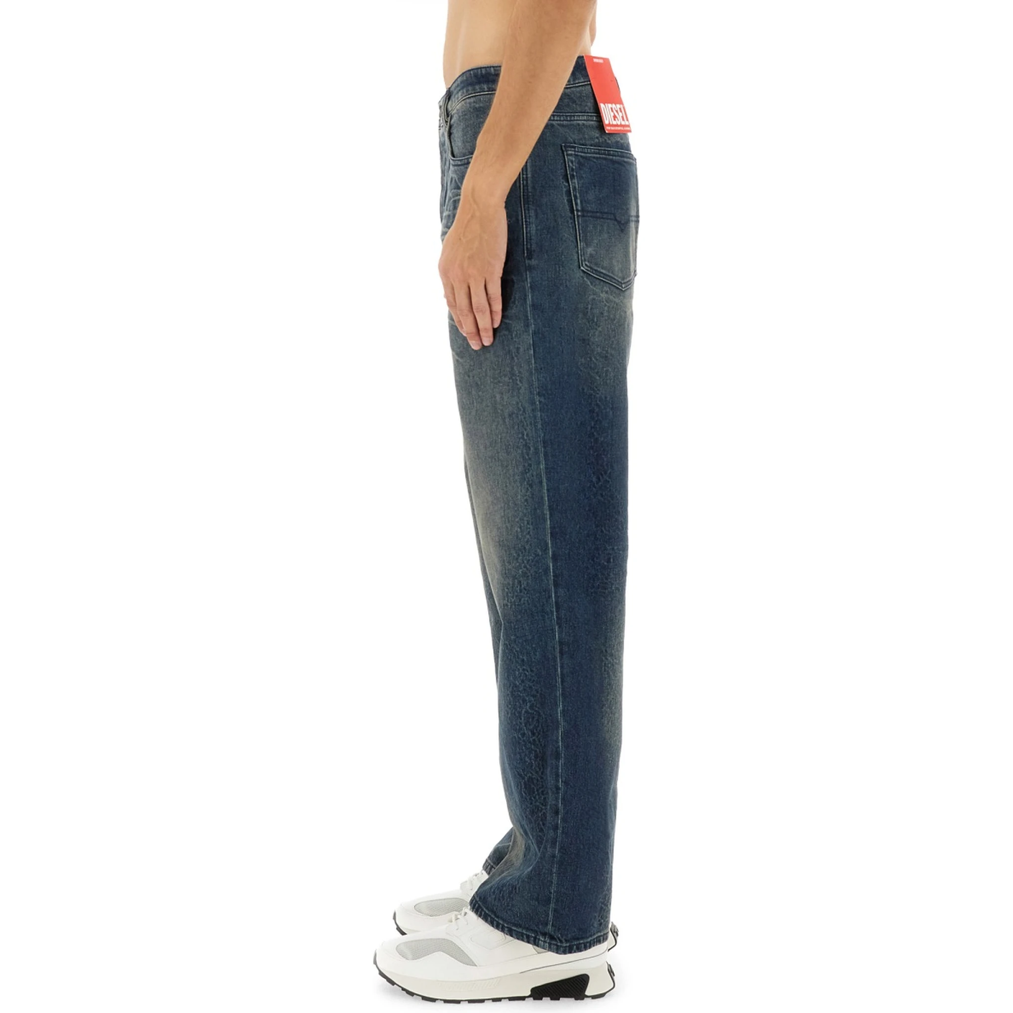 "2001 D-MACRO-FSG1" JEANS