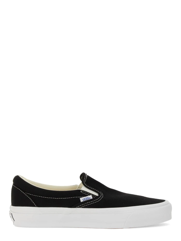 "SLIP-ON PREMIUM 98" SNEAKER