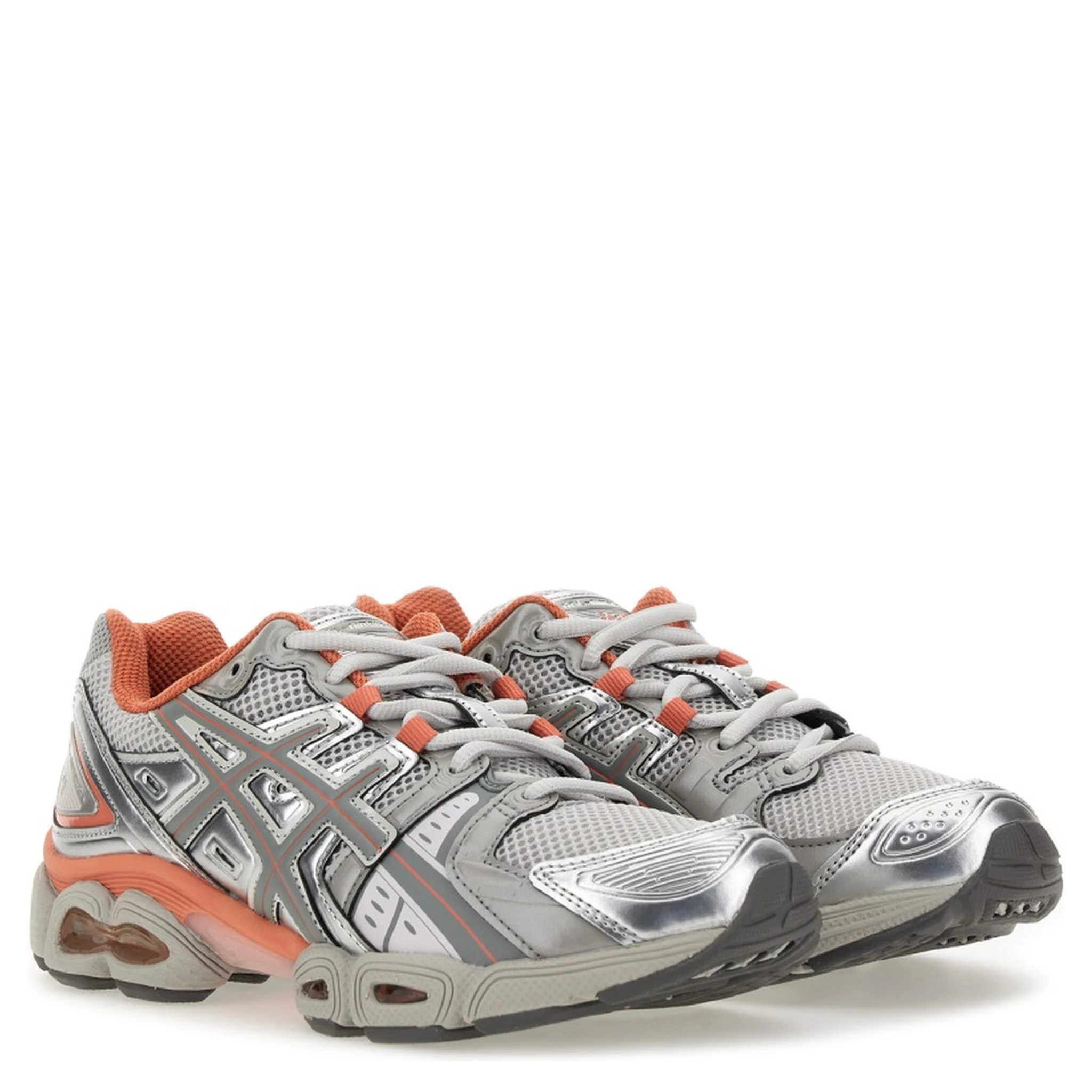 "GEL-NIMBUS 9" SNEAKER