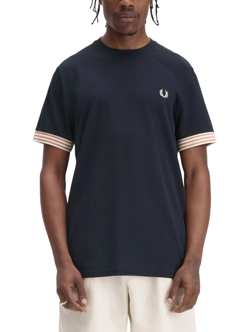 T-SHIRT WITH STRIPED MANIHE BORDER