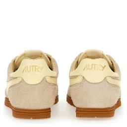 "WINDSPIN" SNEAKER