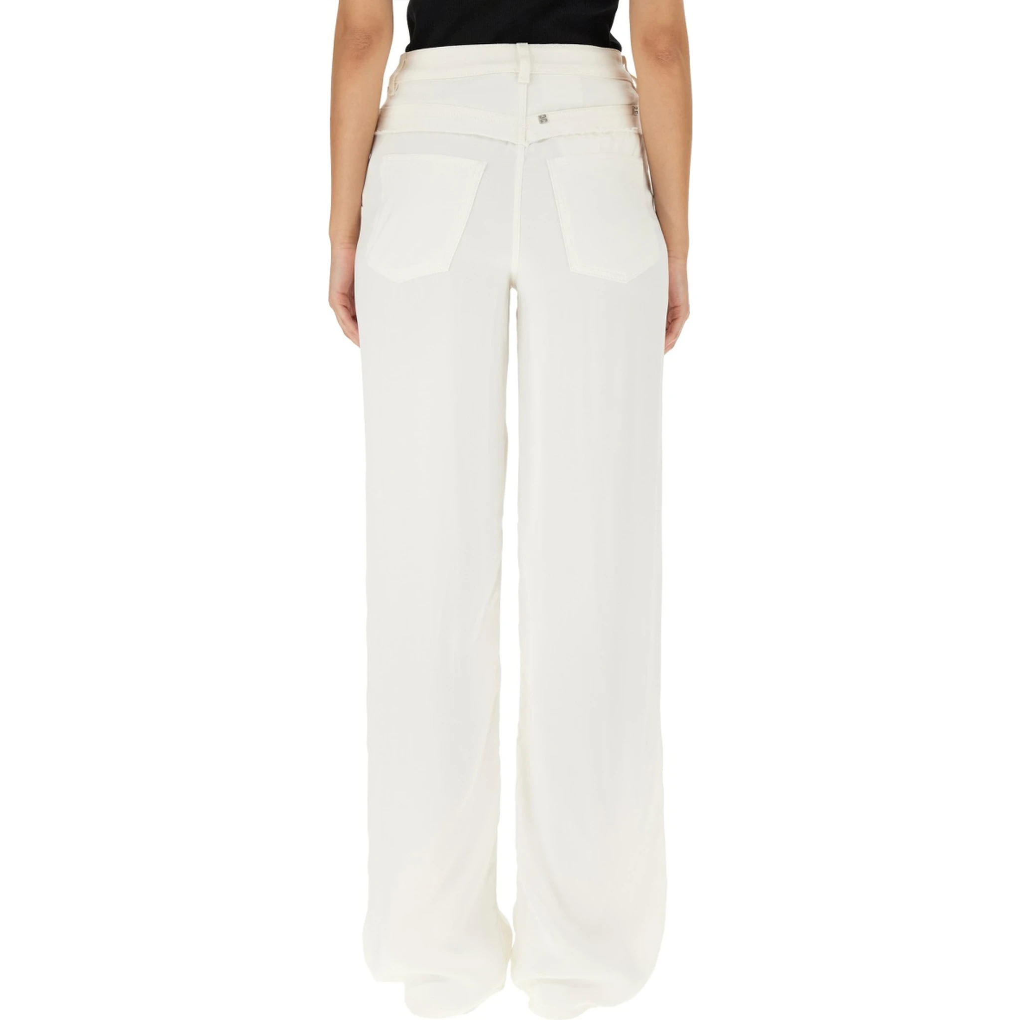 OVERSIZED DENIM JEANS