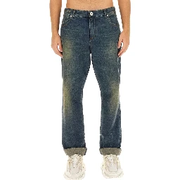 JEANS IN DENIM