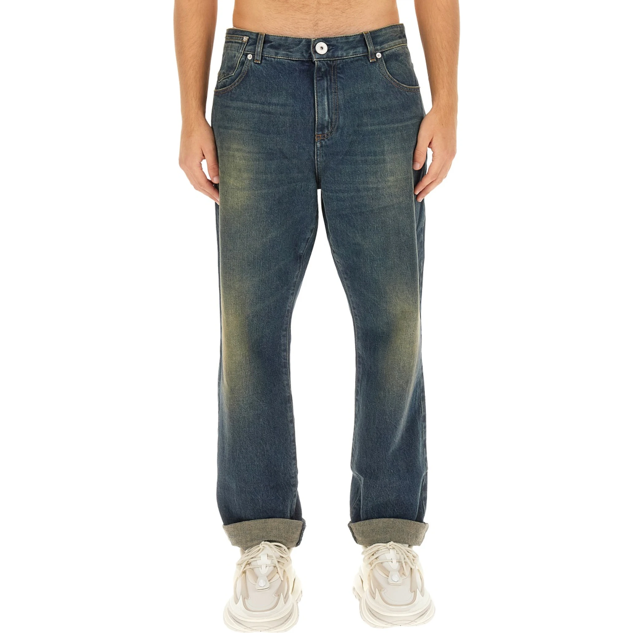 JEANS IN DENIM