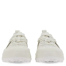 SNEAKER ORB