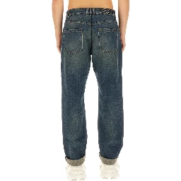 JEANS IN DENIM