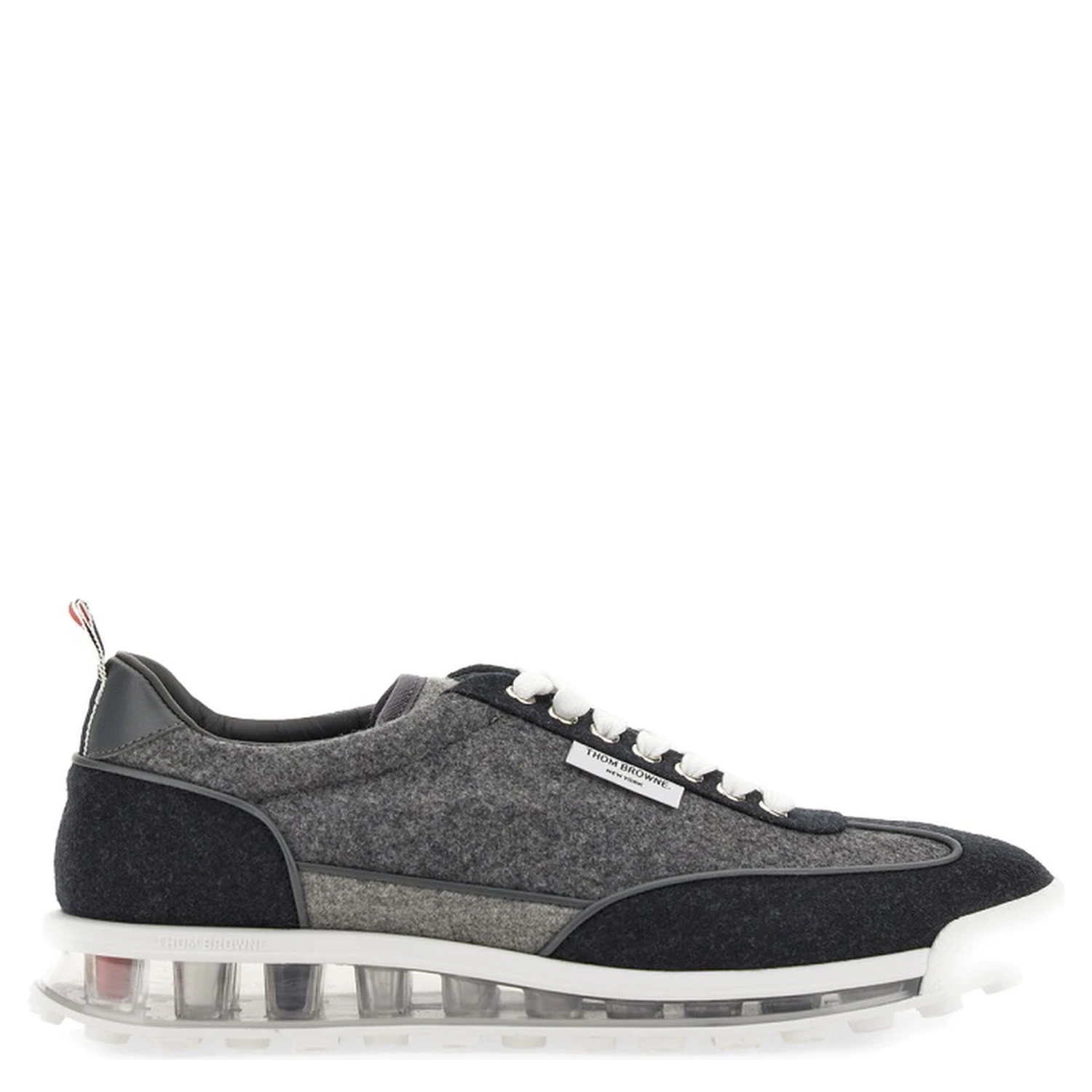 TECH RUNNER SNEAKER