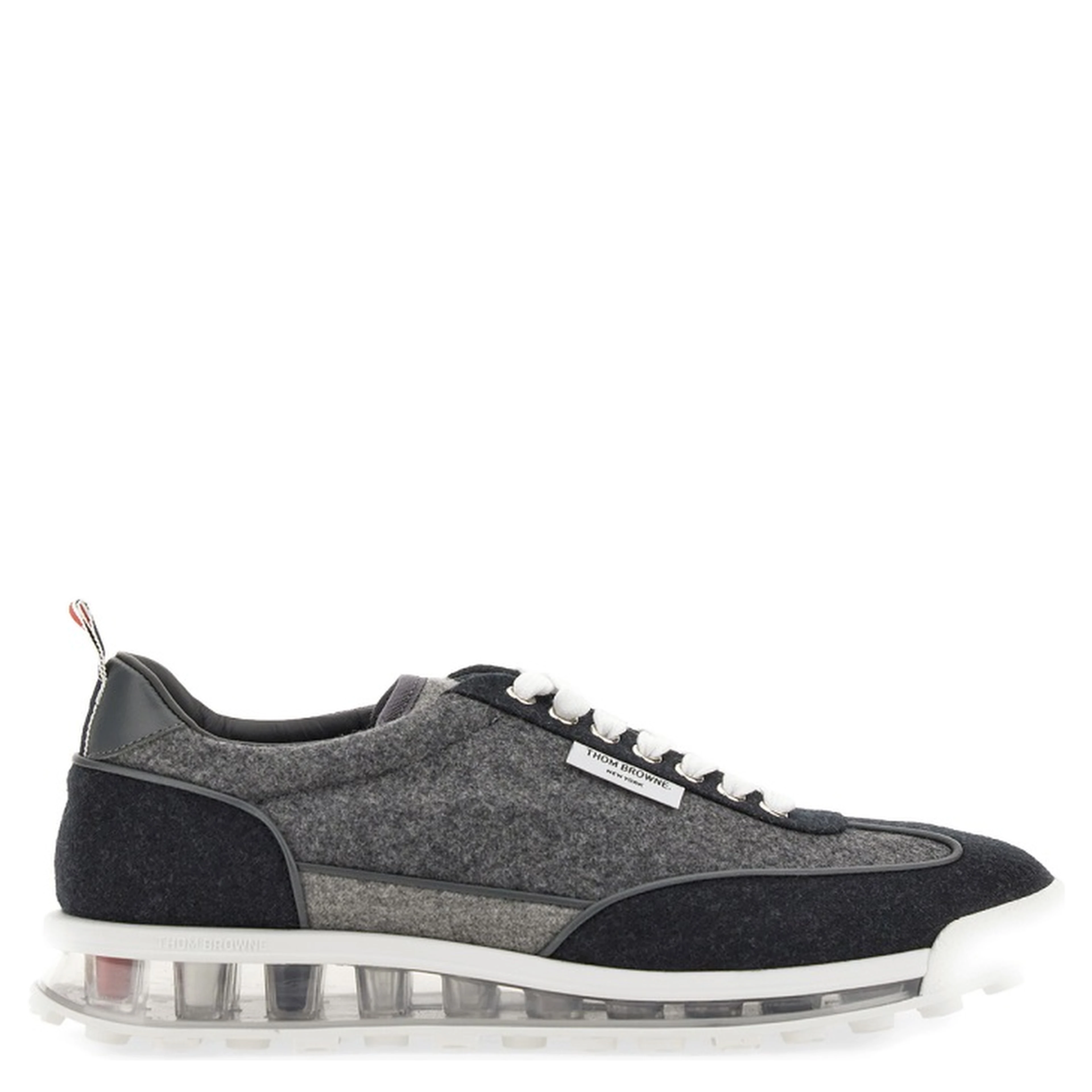 TECH RUNNER SNEAKER