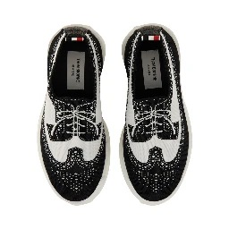 TECH RUNNER SNEAKER