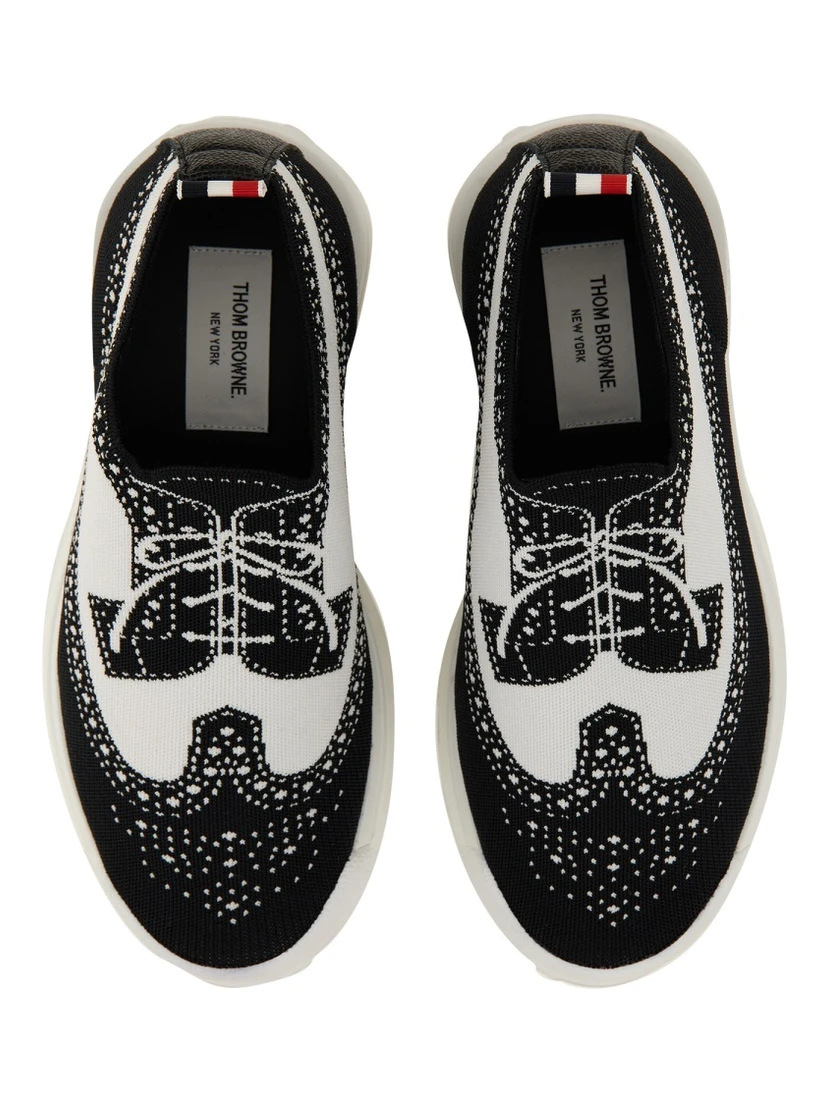TECH RUNNER SNEAKER