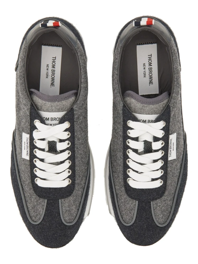 TECH RUNNER SNEAKER alternative