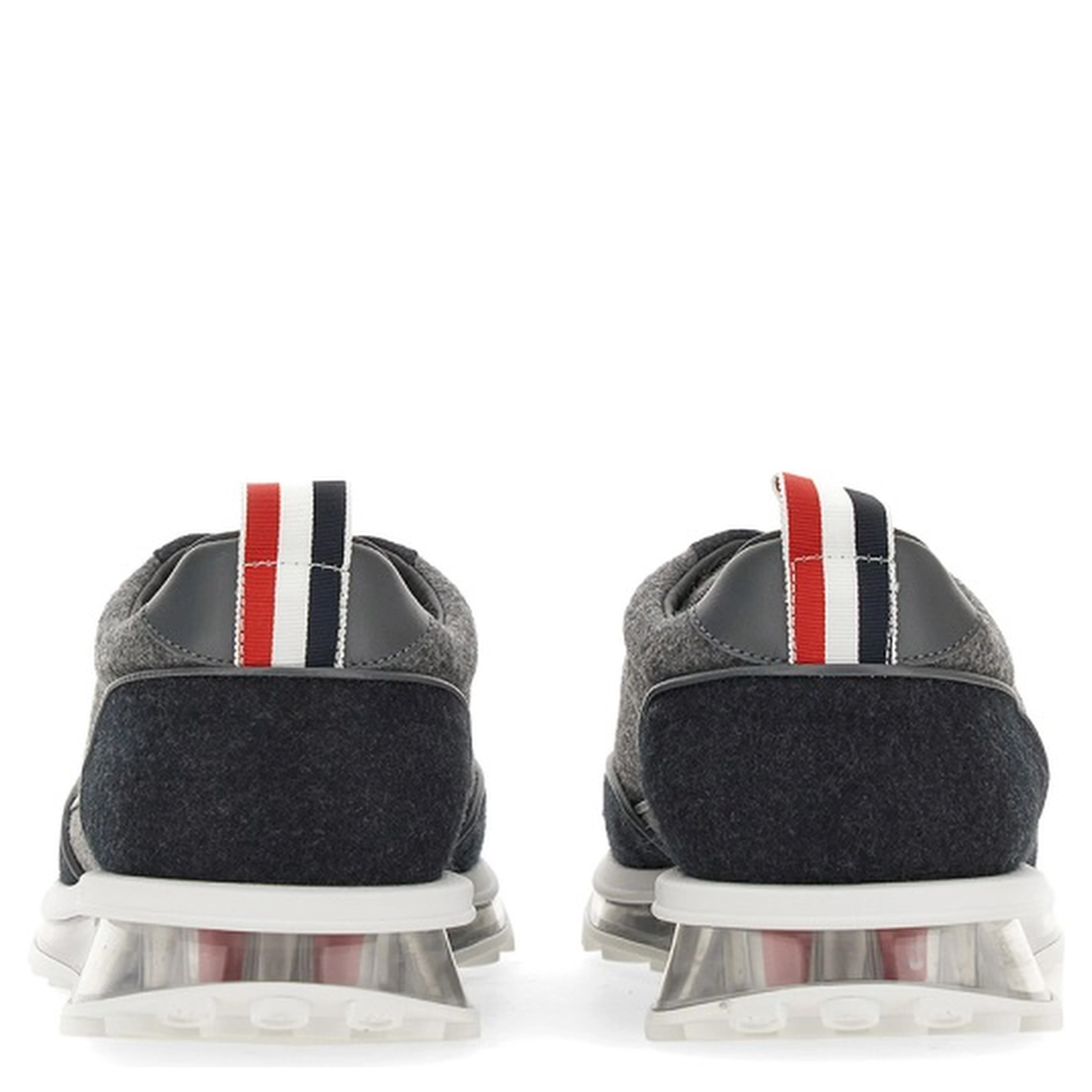TECH RUNNER SNEAKER