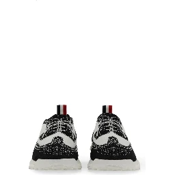 TECH RUNNER SNEAKER