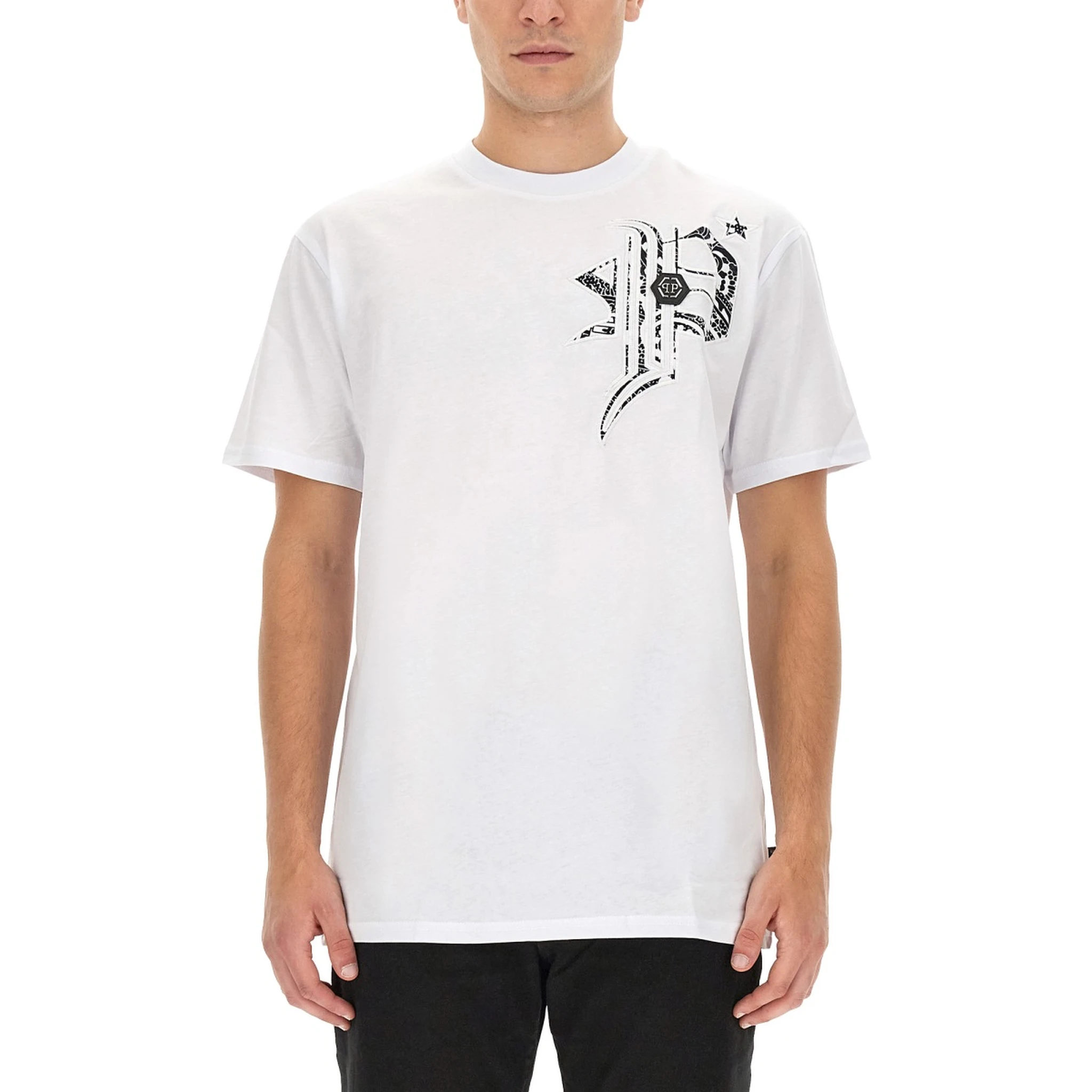 T-SHIRT WITH LOGO