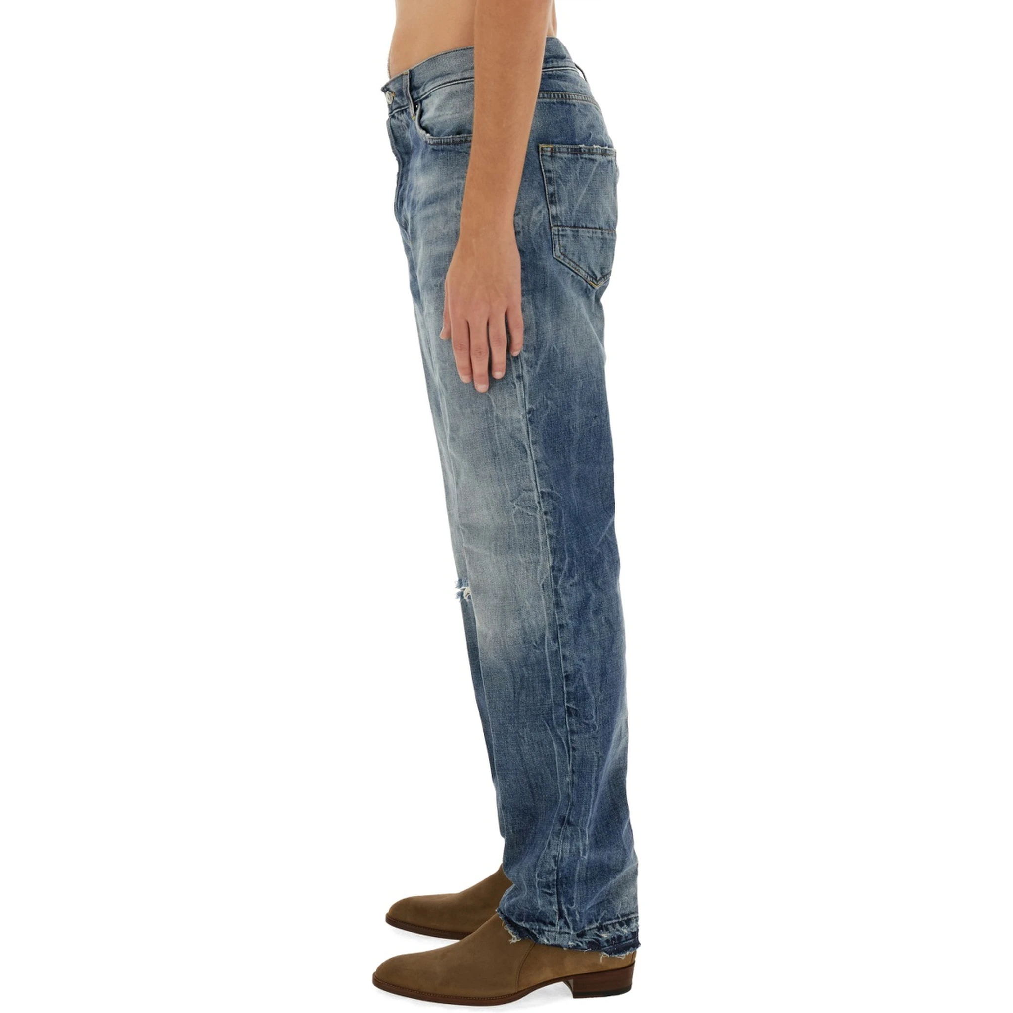 JEANS IN DENIM