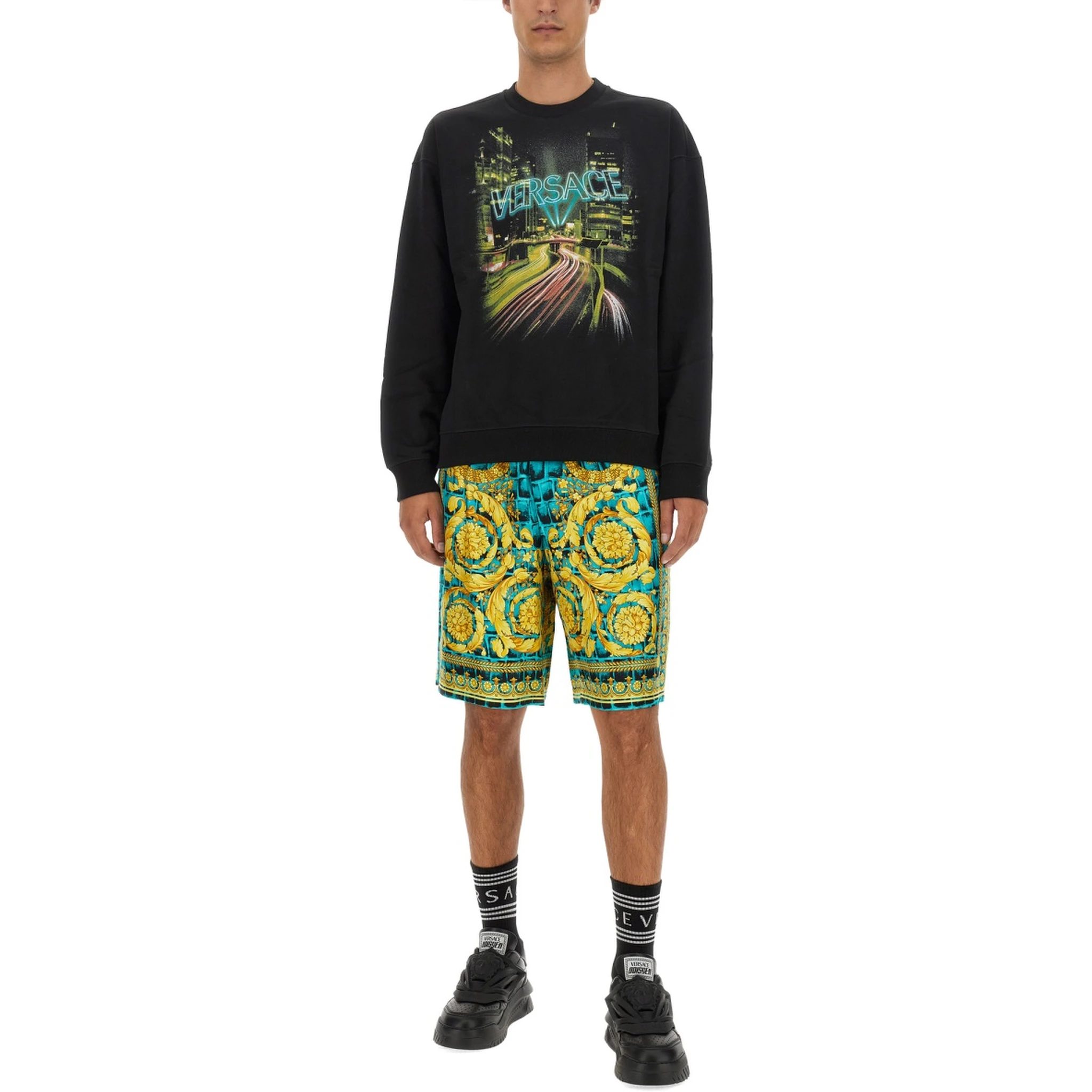 SWEATSHIRT WITH LOGO