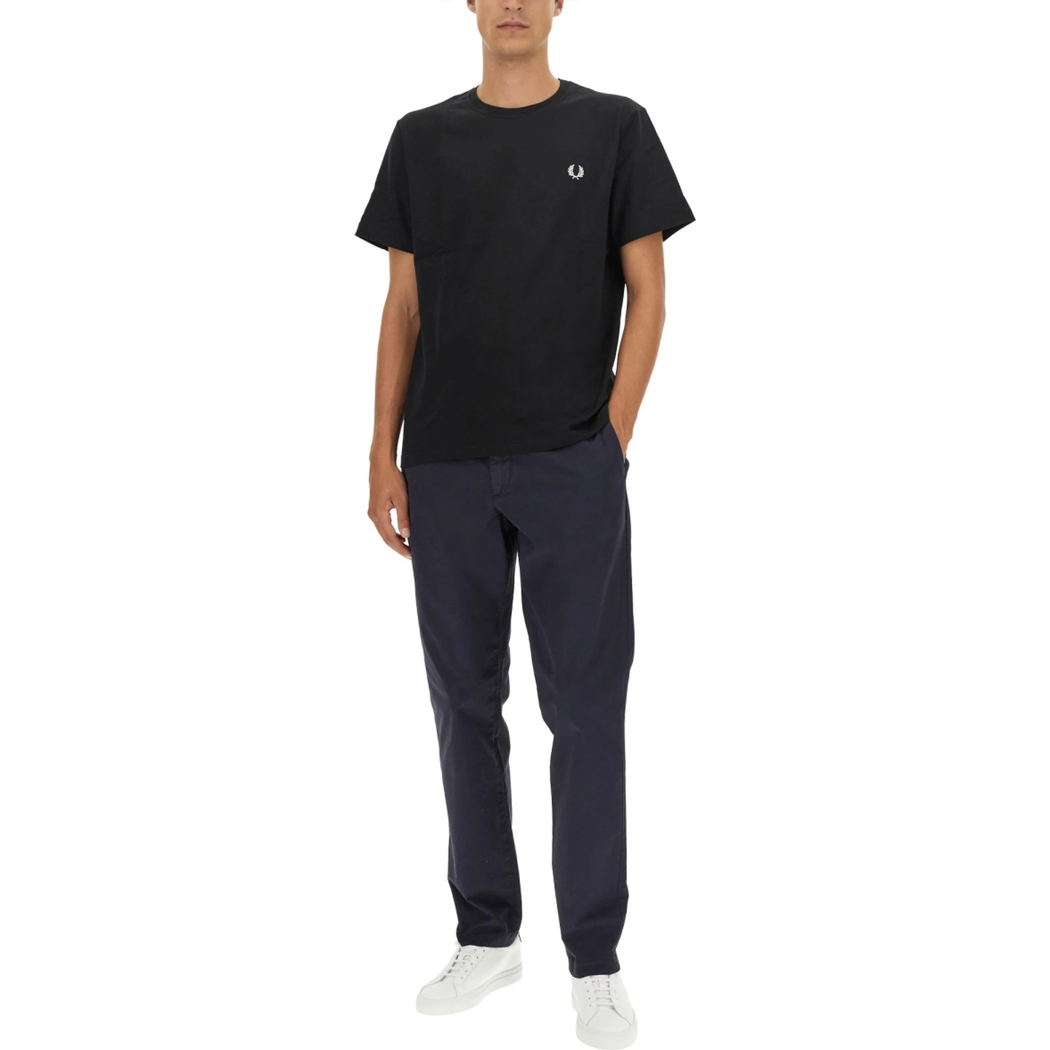 T-SHIRT WITH LOGO