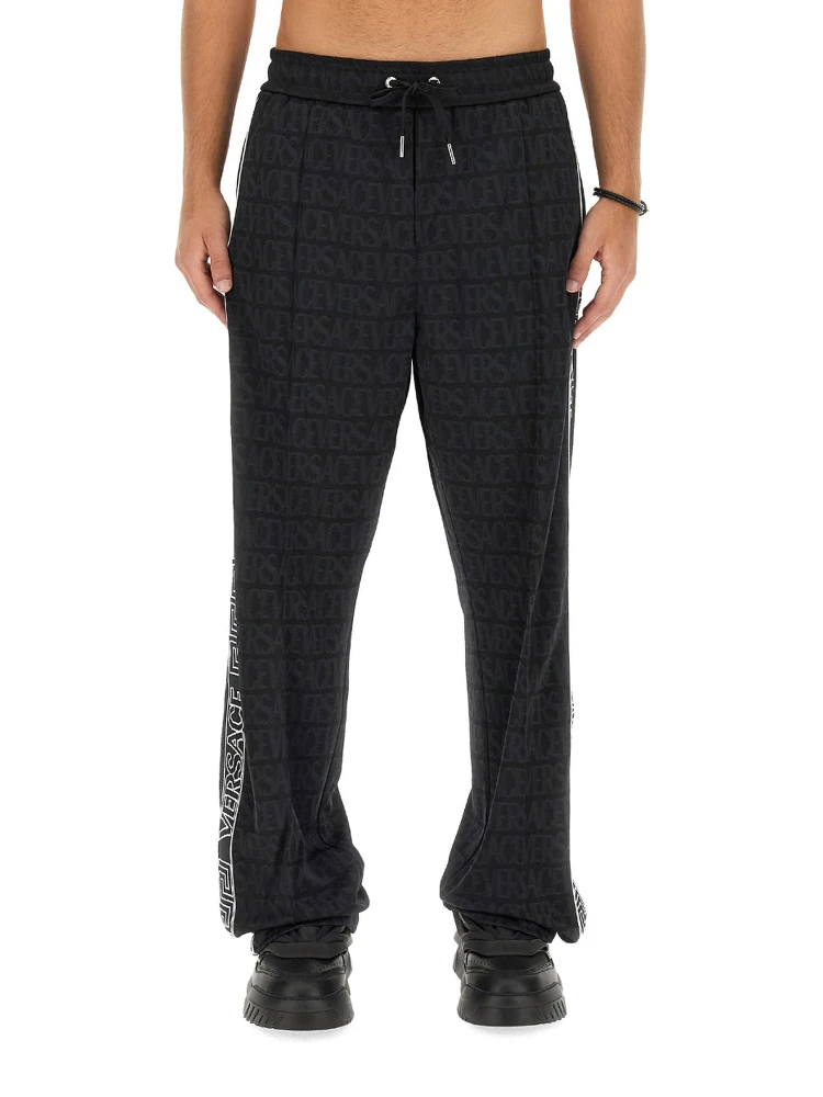 JOGGING PANTS