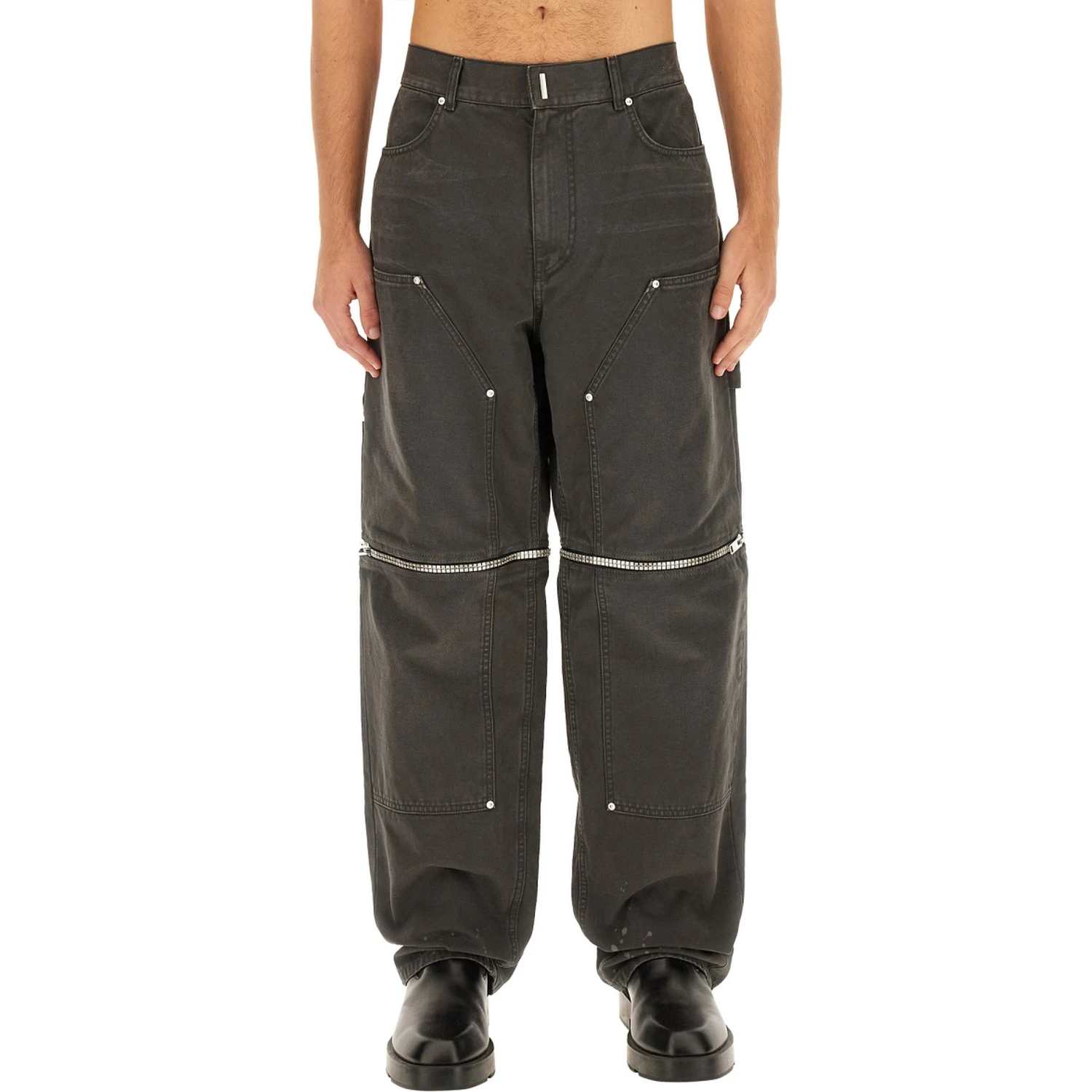 JEANS WITH ZIP
