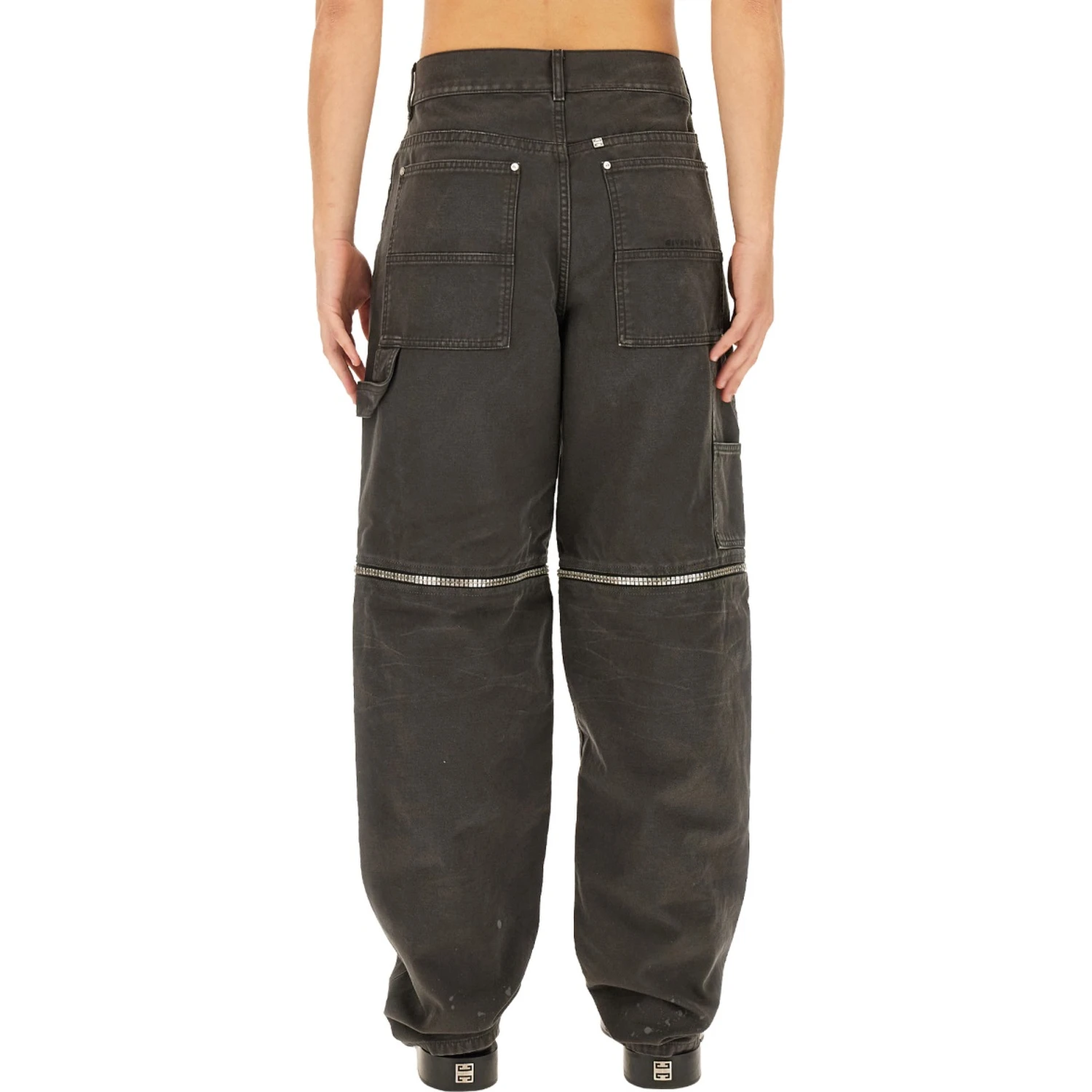 JEANS WITH ZIP