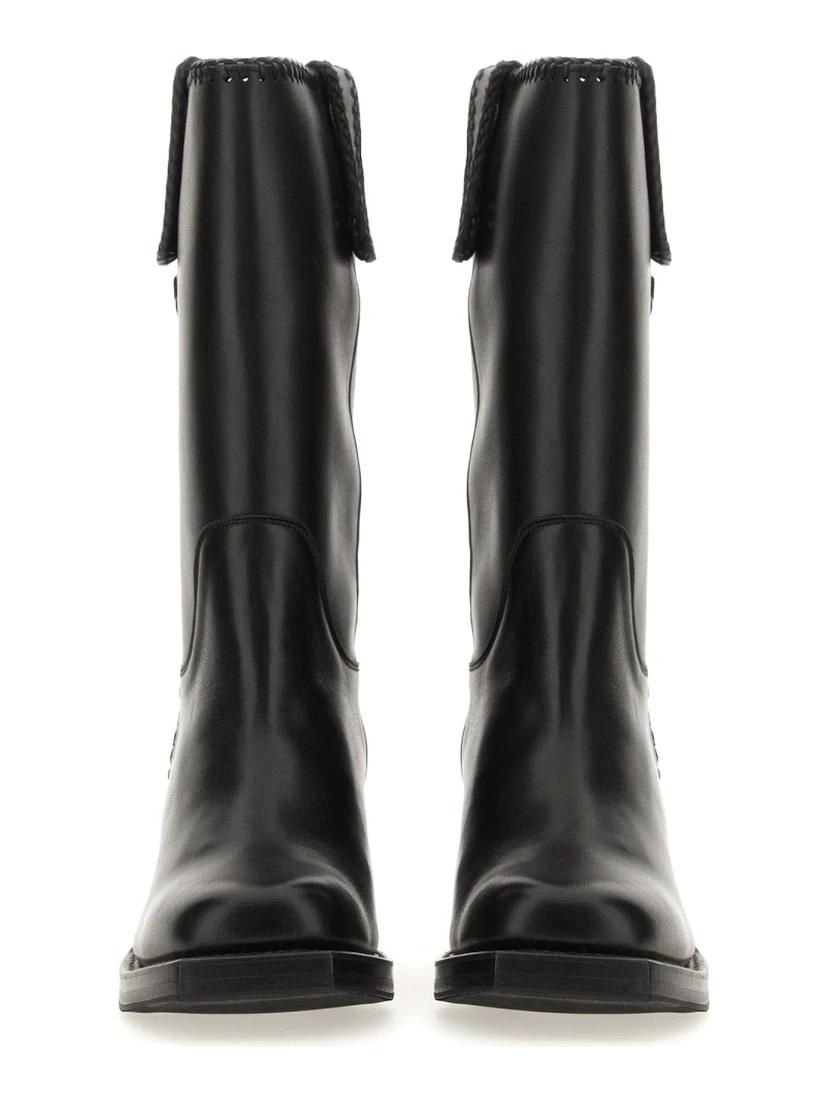 BOOT "AUMANDRA"