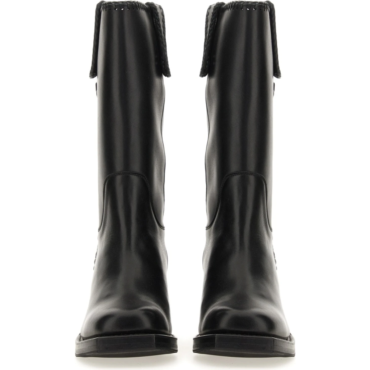 BOOT "AUMANDRA"
