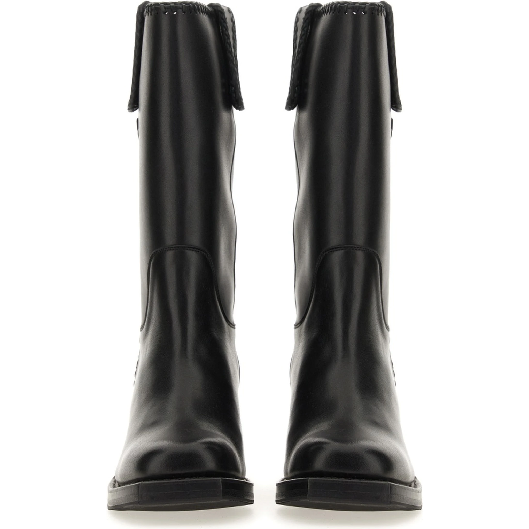 BOOT "AUMANDRA"