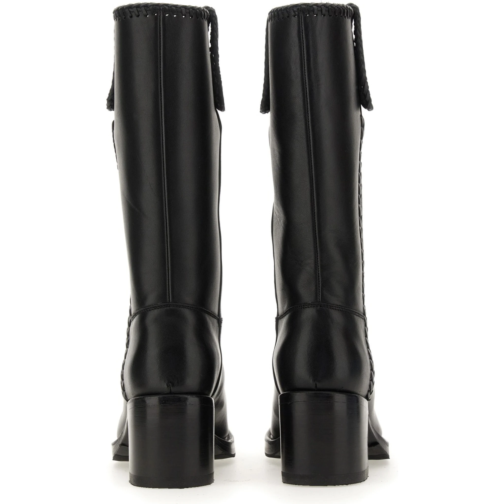 BOOT "AUMANDRA"
