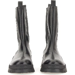 LEATHER BOOT