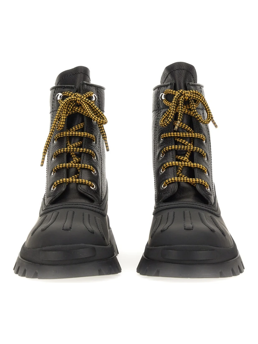 BOOT CANADIAN