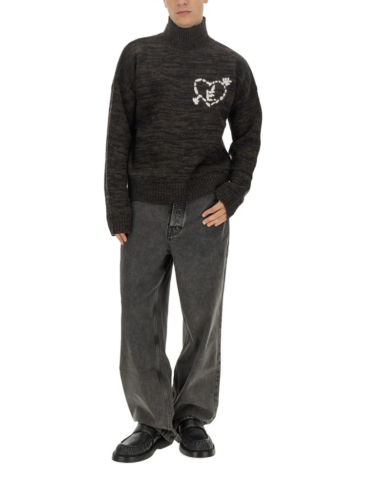 بنطلون جينز واسع الساق alternative