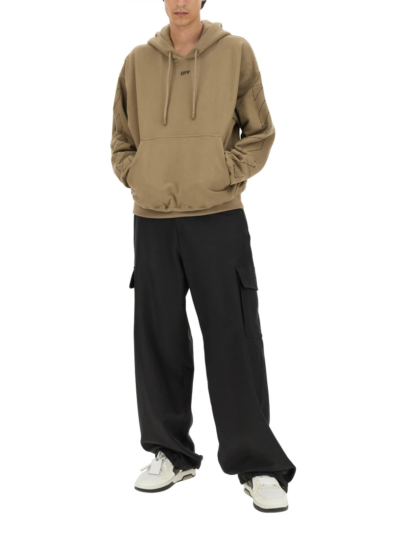 SWEATSHIRT WITH ARROW EMBROIDERY