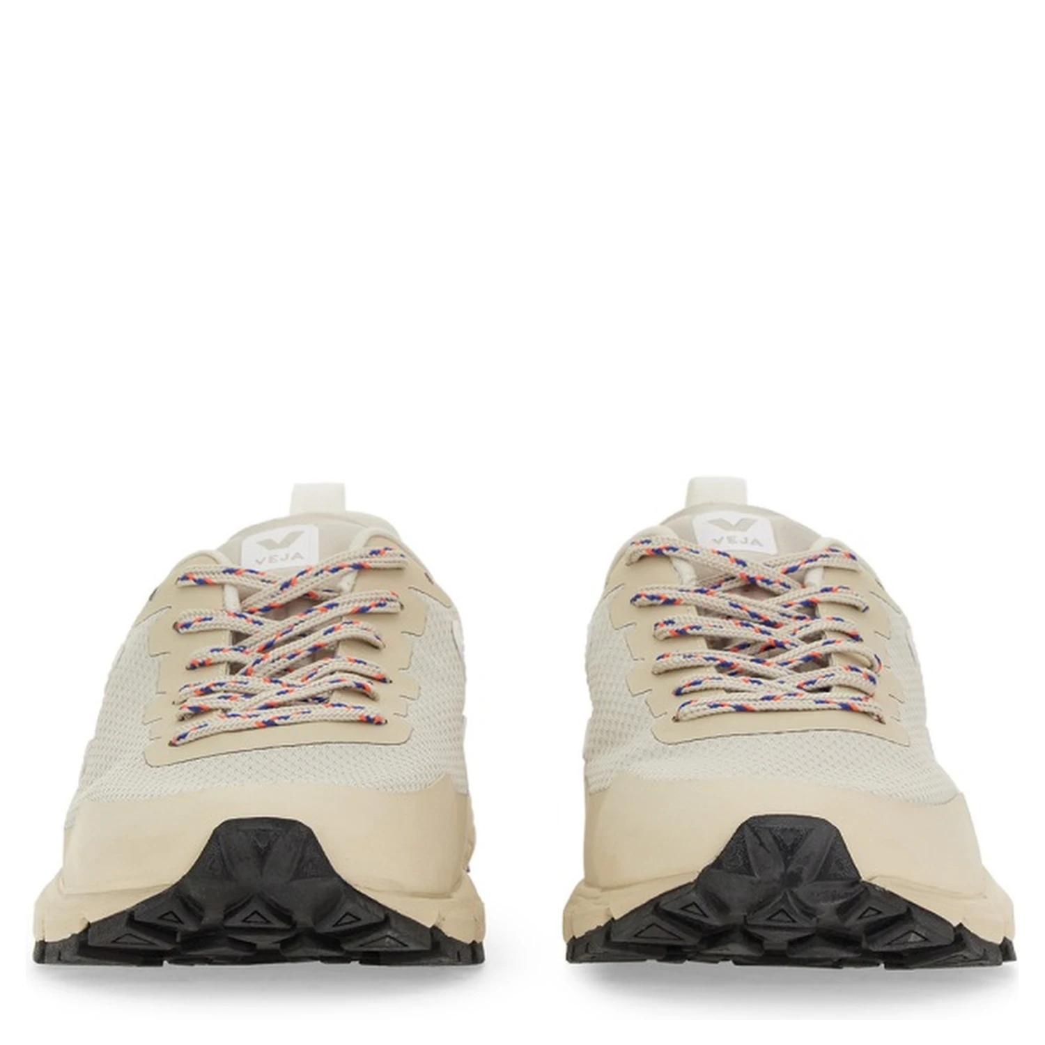 DEKKAN LOW-TOP SNEAKER