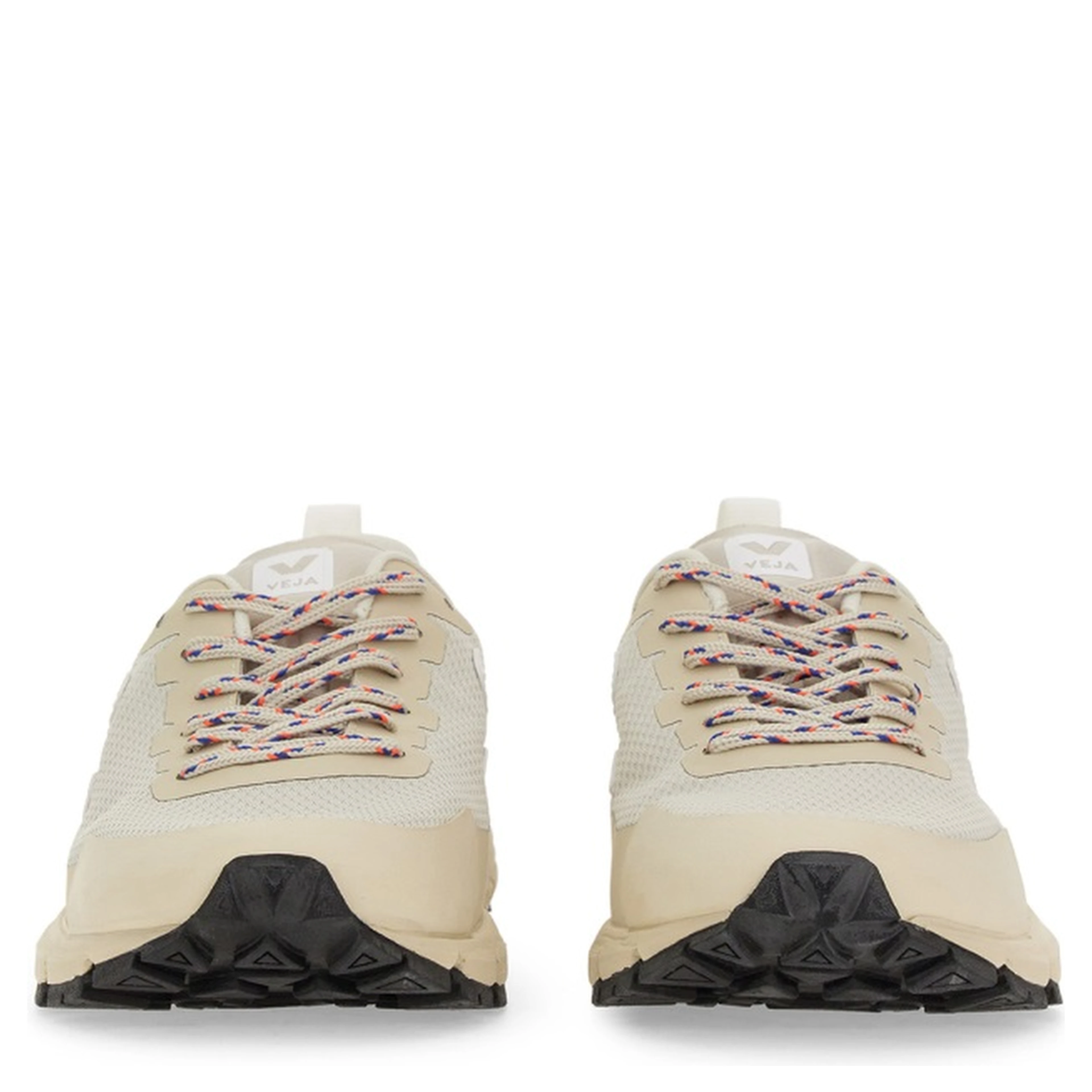 DEKKAN LOW-TOP SNEAKER
