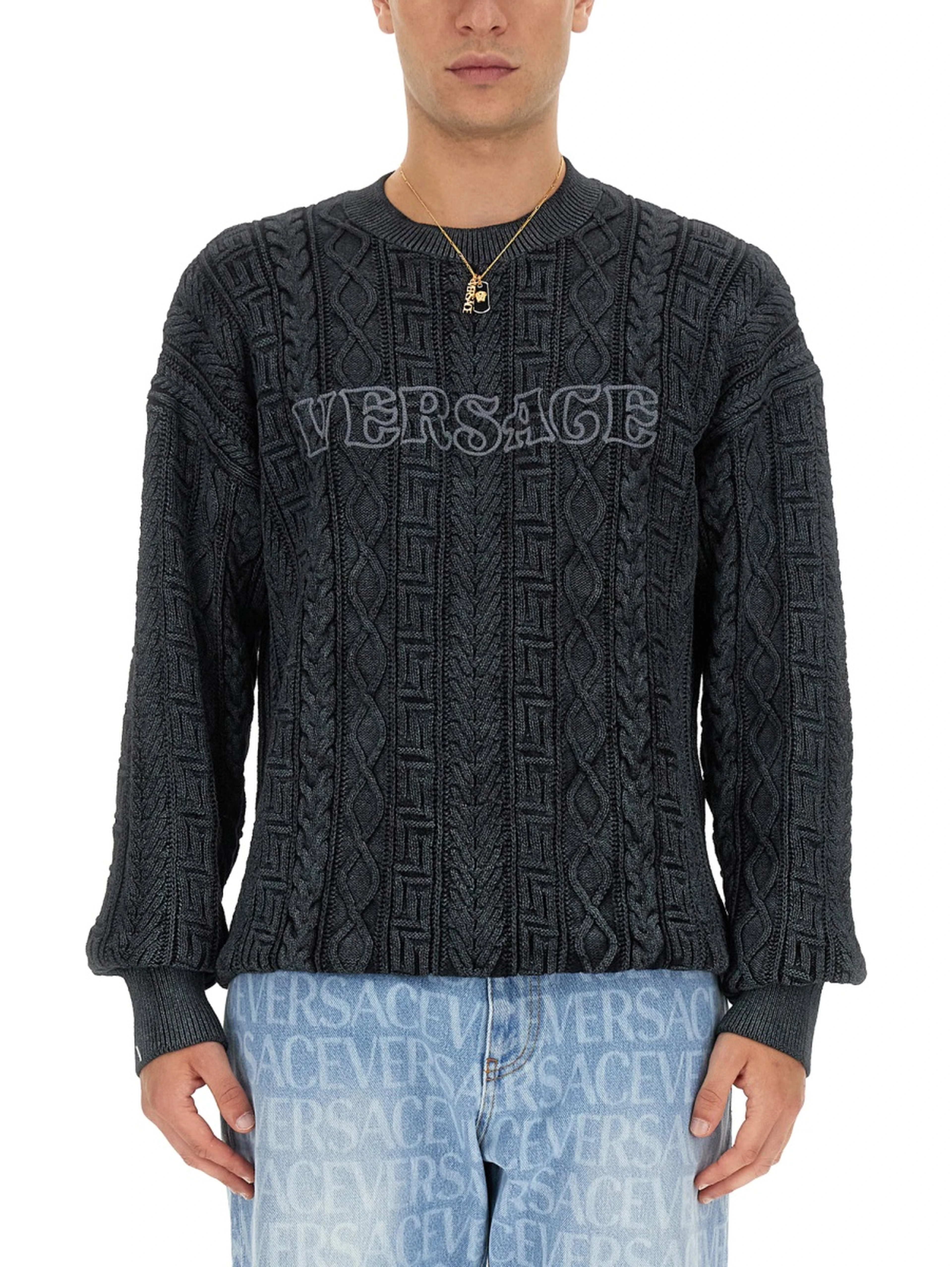 KNIT WITH GREEK BRAID WORK